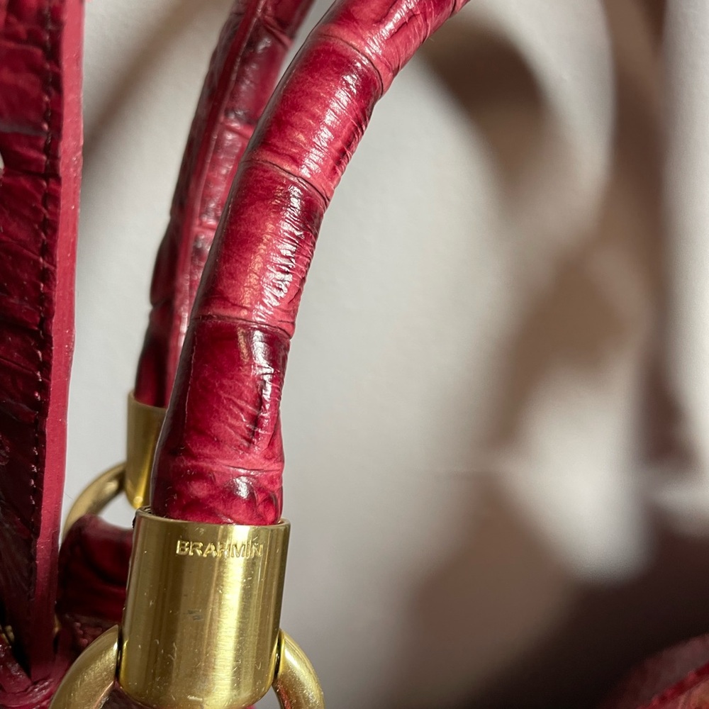 Brahmin Elisa Lg Hobo Crimson Croc-Embossed Shoulder Bag with matching wallet. - Picture 9 of 16